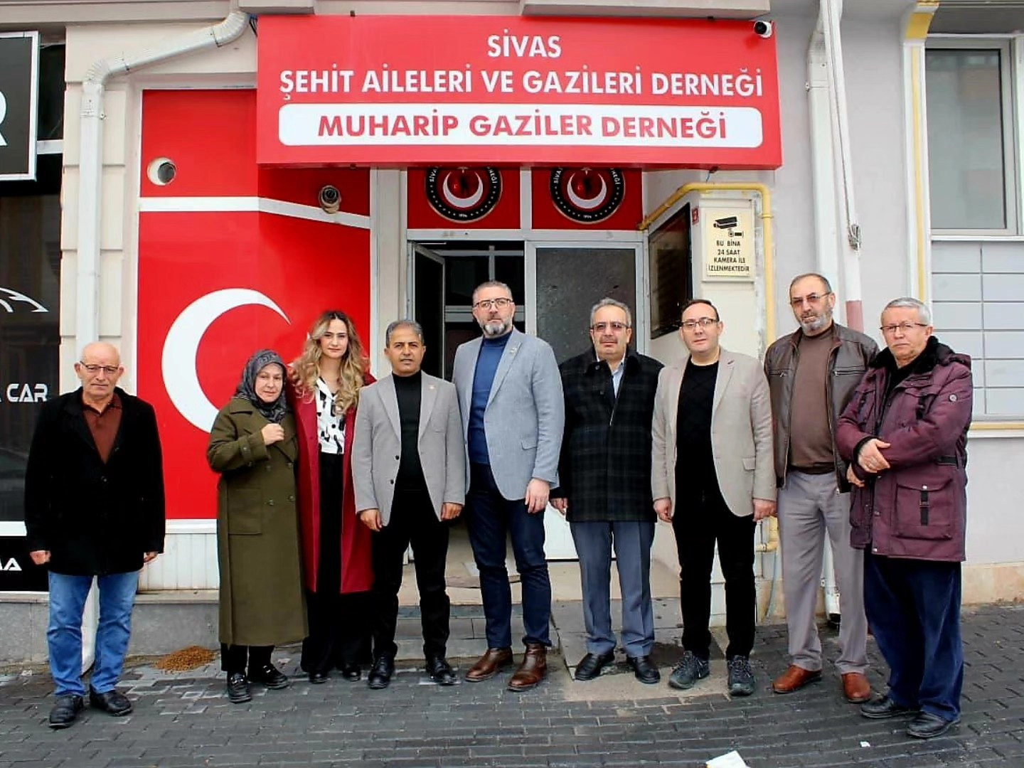 buyuk-birlik-partisi-sivas-ilce-baskani-ve-yenetiminin-dernegimize-ziyareti-1319